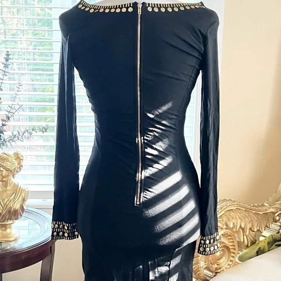Elegant Black and Gold Studded Dress - Picture 4 of 4